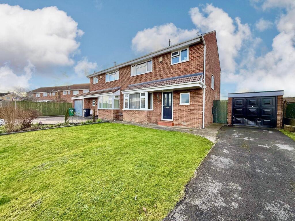 Main image of property: Chalford Avenue, Nythe, Swindon