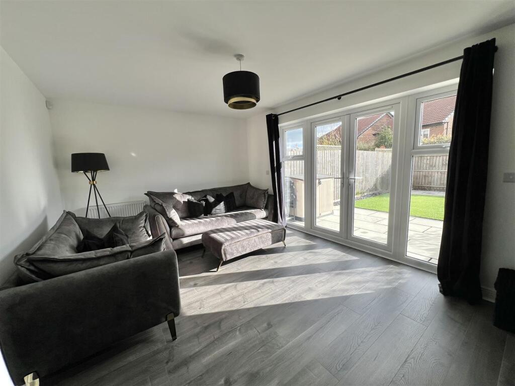 Clover Court, Heighington Village, Newton Aycliffe photo 5