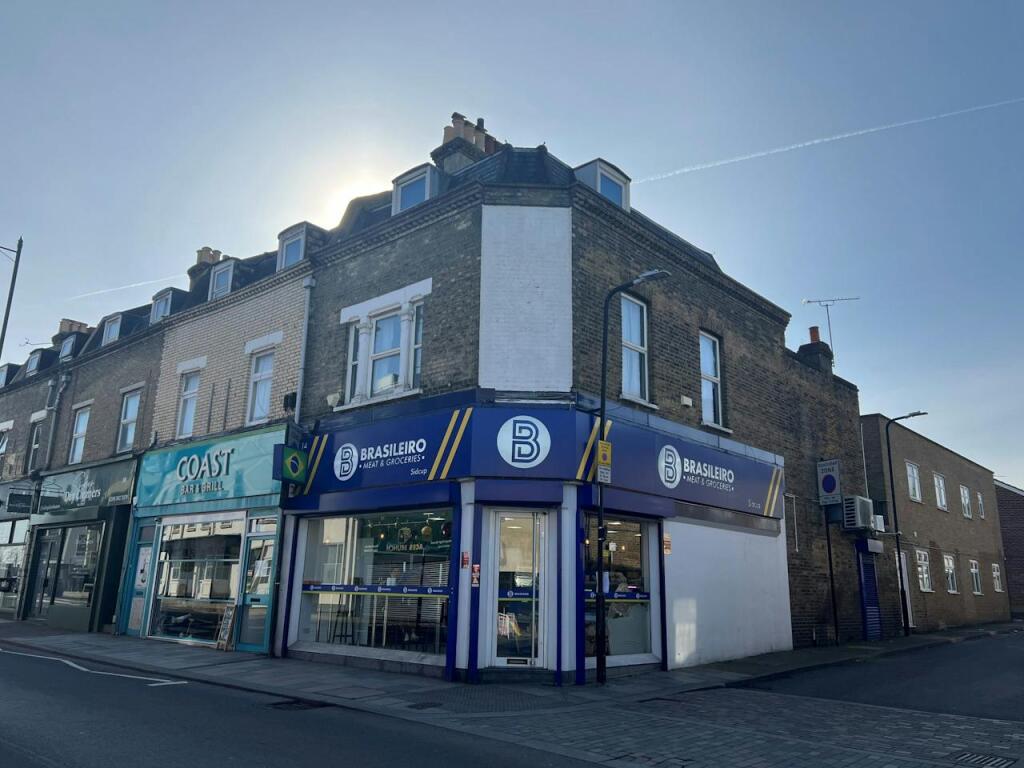 Main image of property: 14 High Street, Sidcup, DA14 6EZ