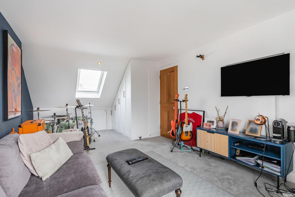 Additional image 29 of Brampton Road, St. Albans, AL1