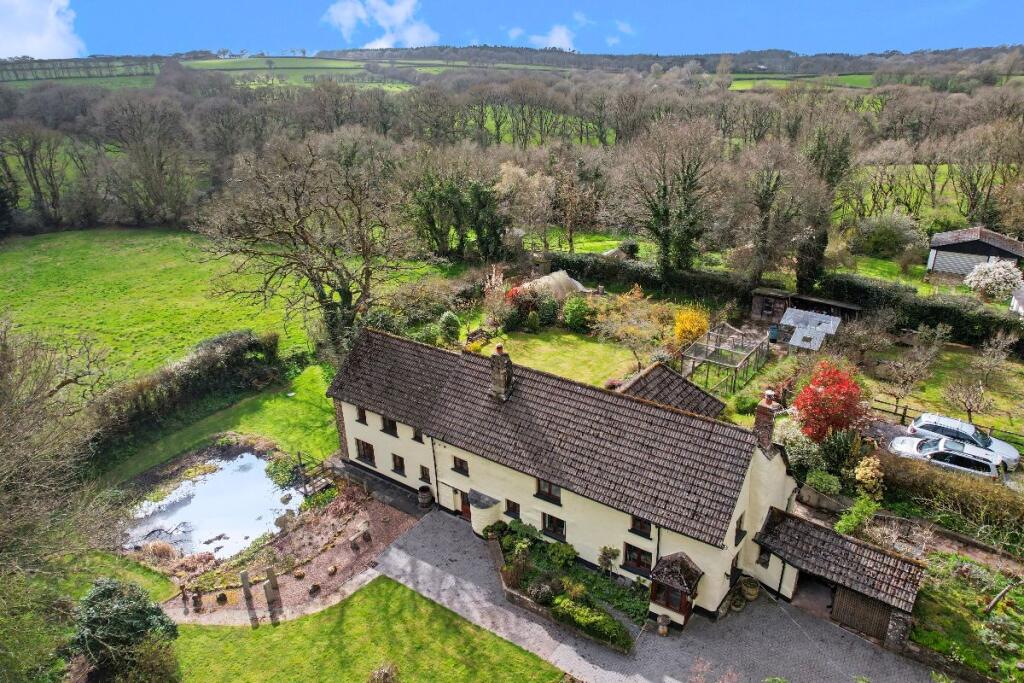 House in West Devon, Sampford Courtenay - View 2