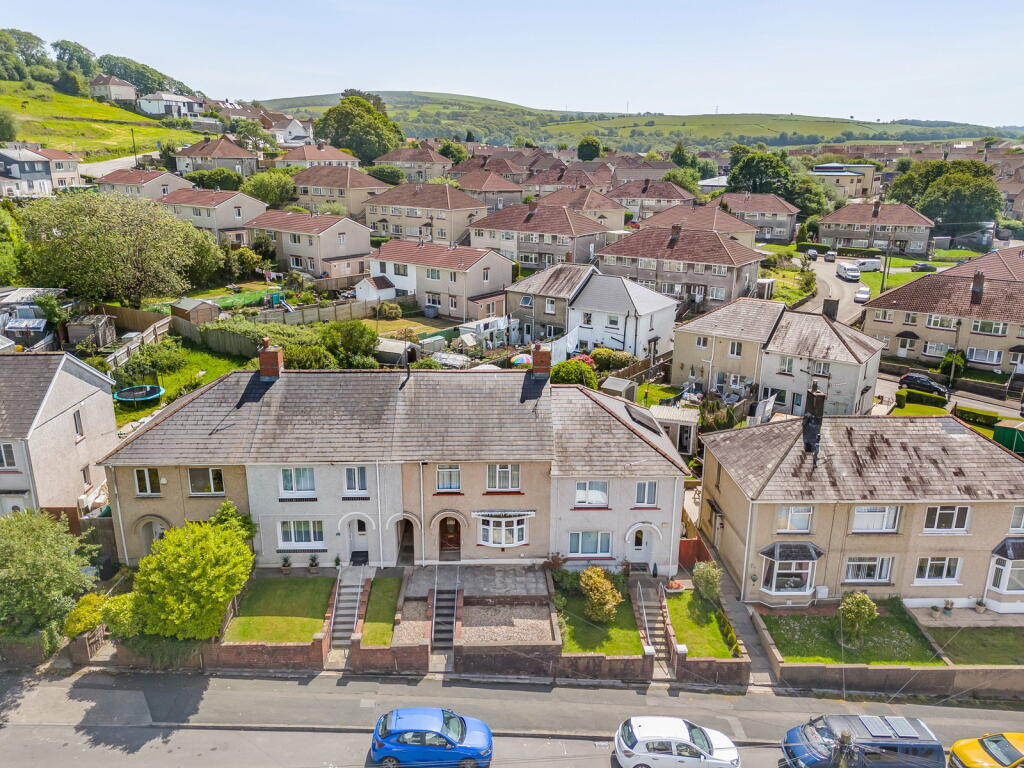 Main image of property: Pine Grove, NEATH, NEATH, SA11 3RB