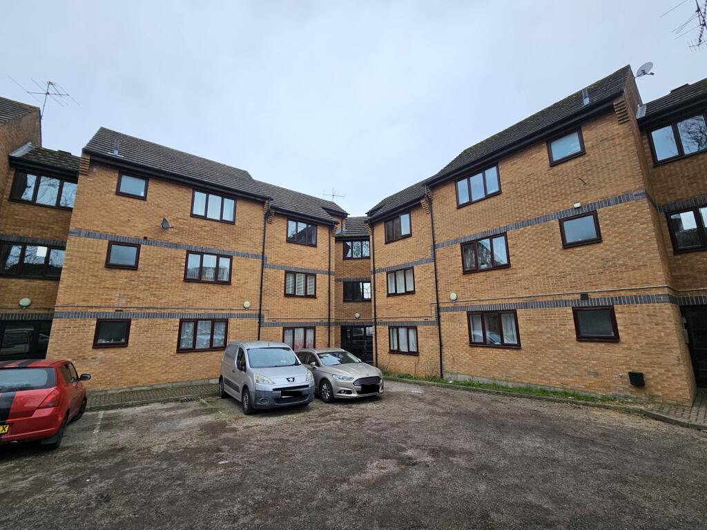 Main image of property: Elizabeth Court, Luton, LU1