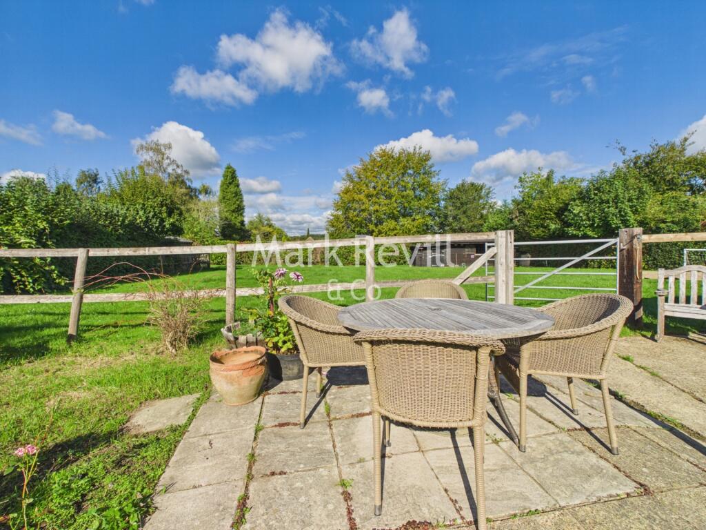 House in Redhill - View 2