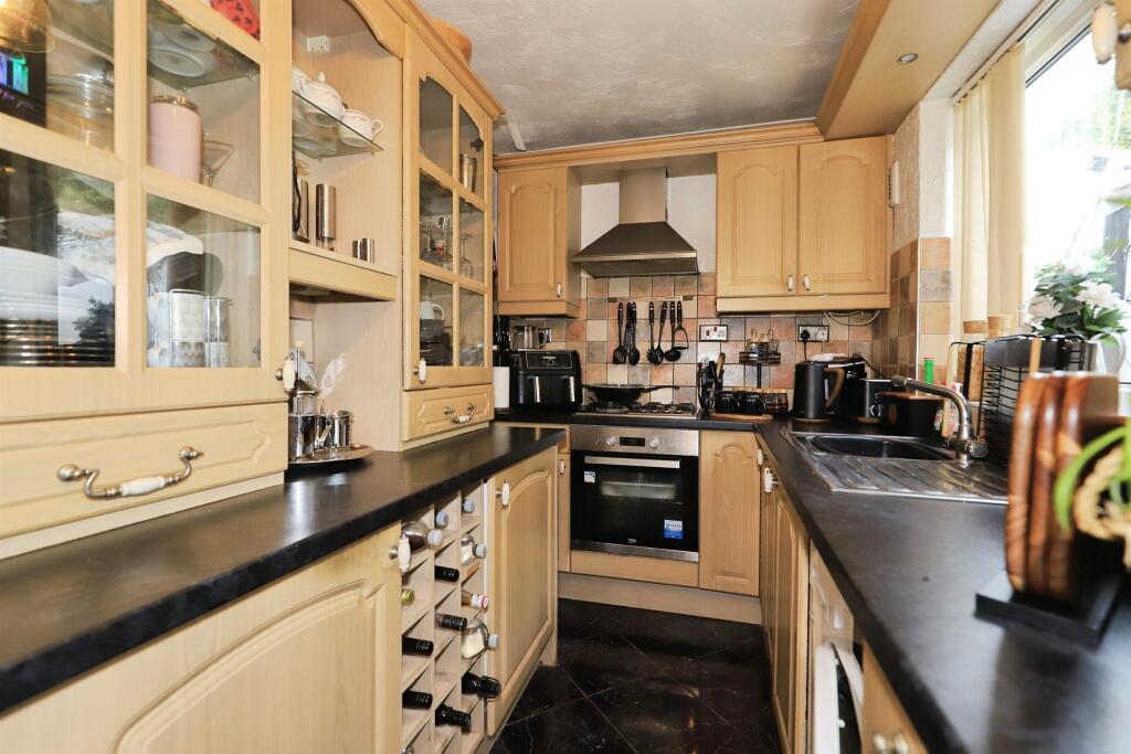 House in Wolverhampton, Low Hill - More