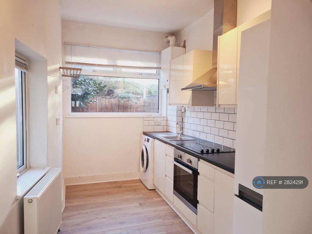 Main image of property: Vernon Road, London, E15
