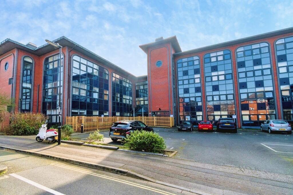 Main image of property: Millbrook Road East, SOUTHAMPTON
