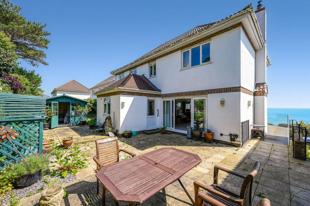 House in Folkestone, Golden Valley, Sandgate - View 5