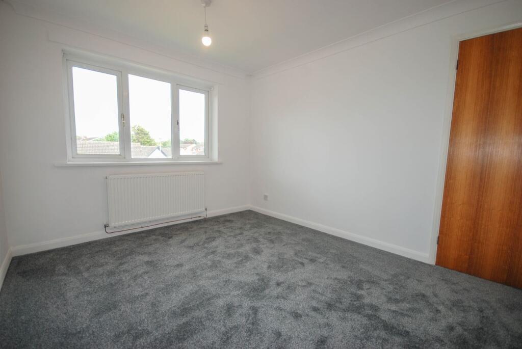 House in Long Buckby, West Northamptonshire - More