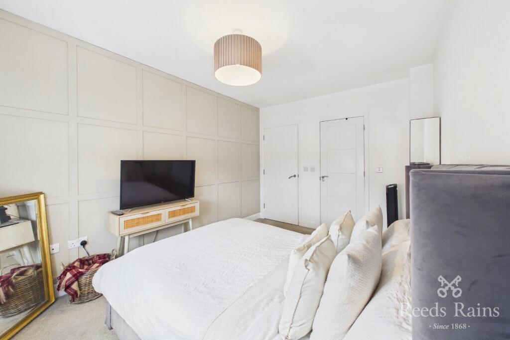 Apartment in Leeds, Middleton - View 5