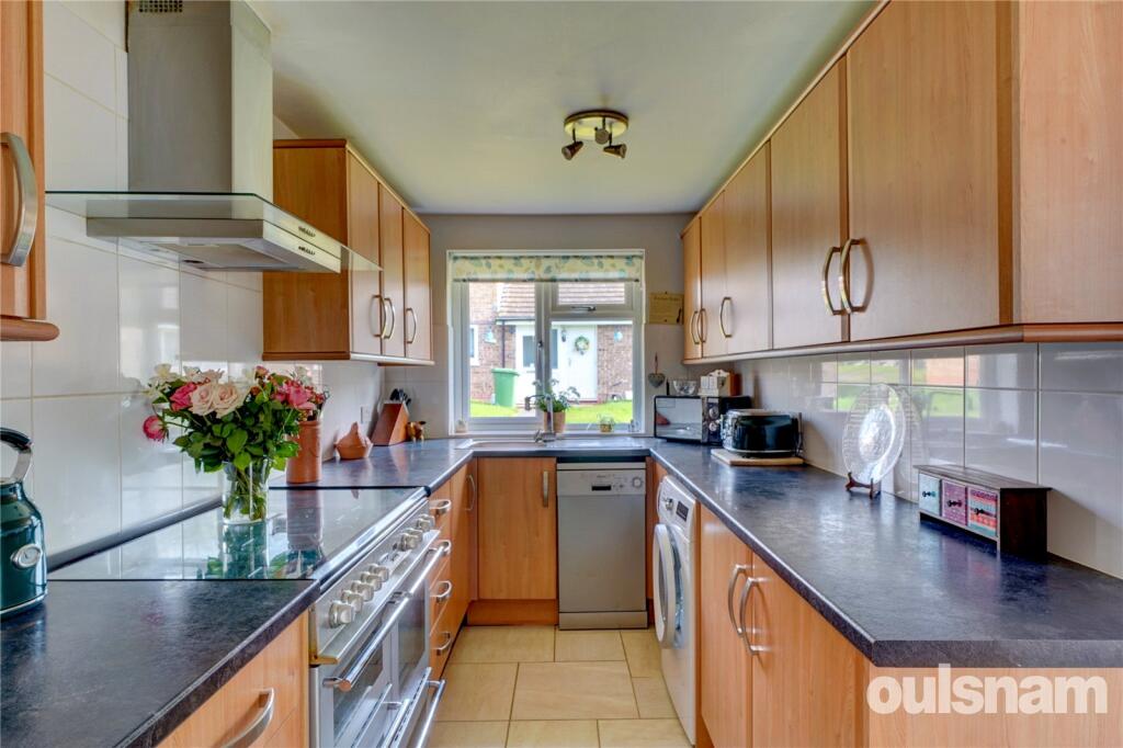 Hunters Way, Droitwich, Worcestershire, WR9 - View 5