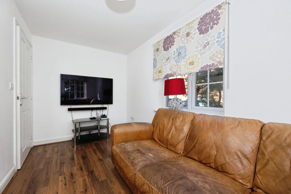 House in Tonbridge - View 5