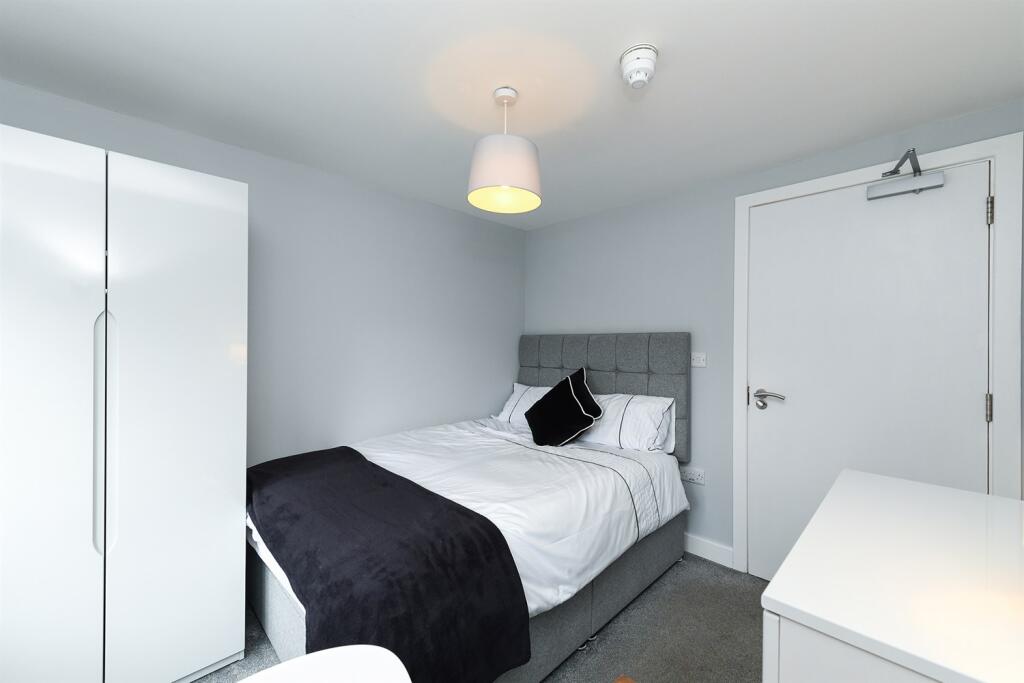 Main image of property: Varsity Beeston, NG9