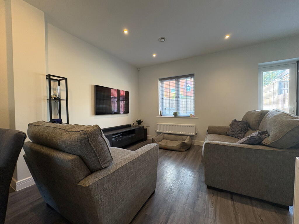 House in Reading - View 5