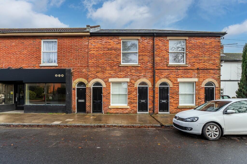 Main image of property: Victoria Road, Netley Abbey, Hampshire, SO31