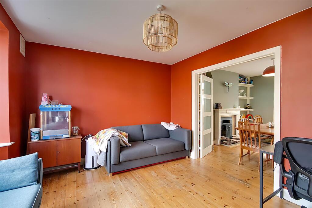 Goldsmith Road, Broadwater, BN14 photo 3