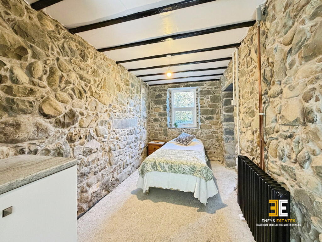 House in Llandudno - View 5