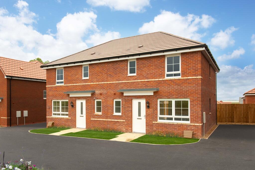 Main image of property: Low Road,
Dovercourt,
Essex,
CO12 3TX