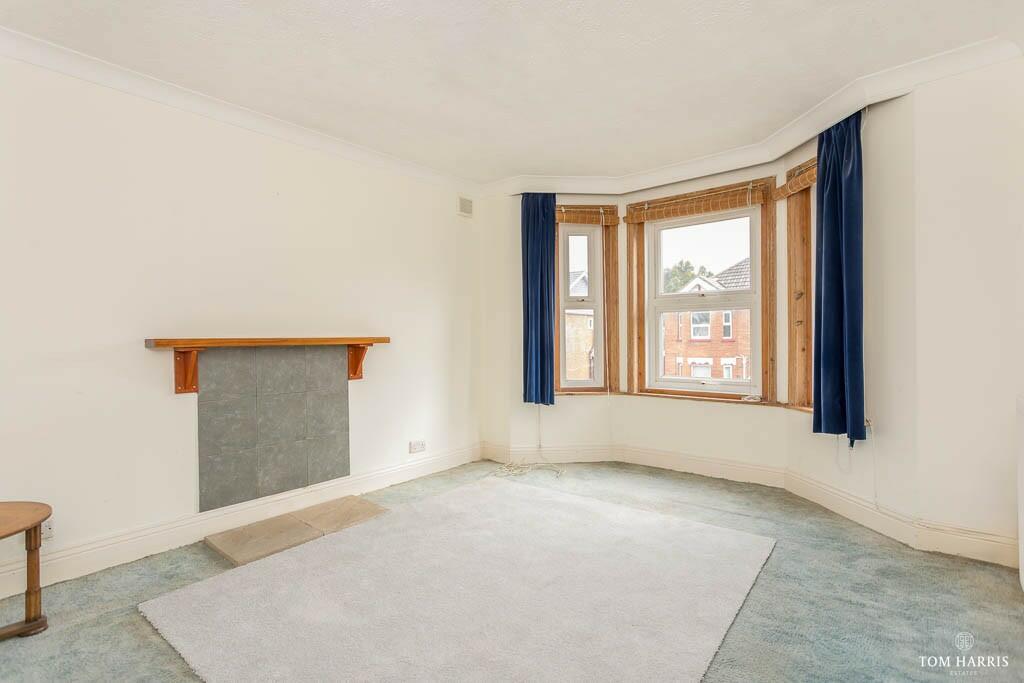 Jumpers Avenue, Christchurch, Dorset, BH23 photo 2