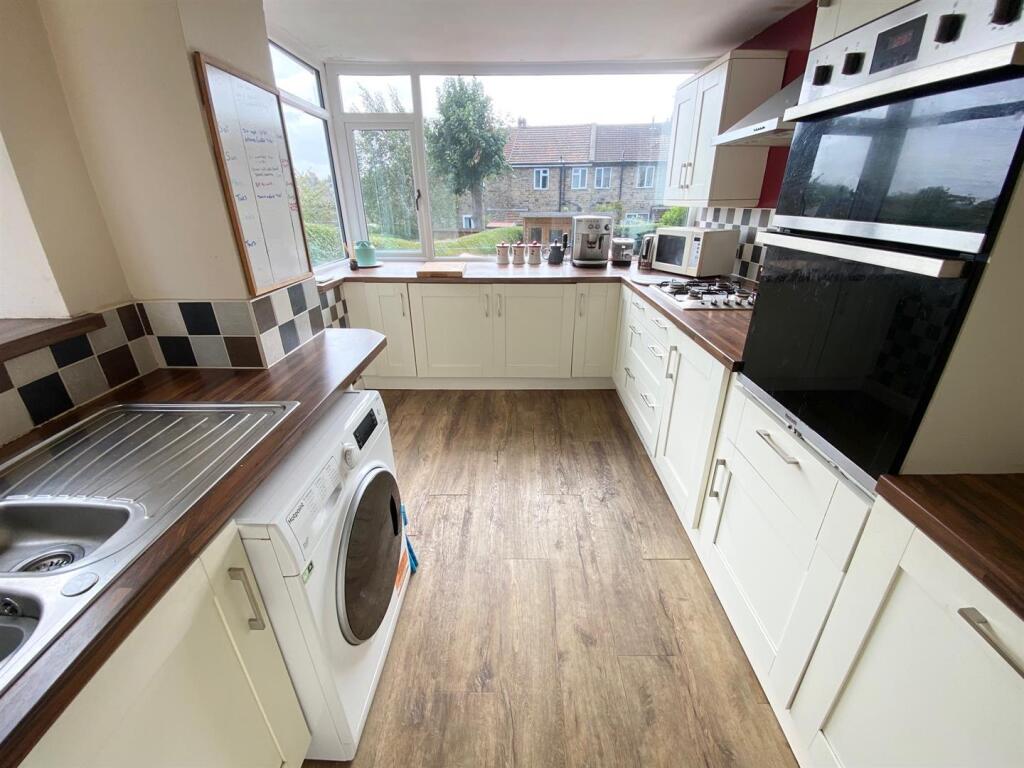 House in Kirklees, West Yorkshire - View 5