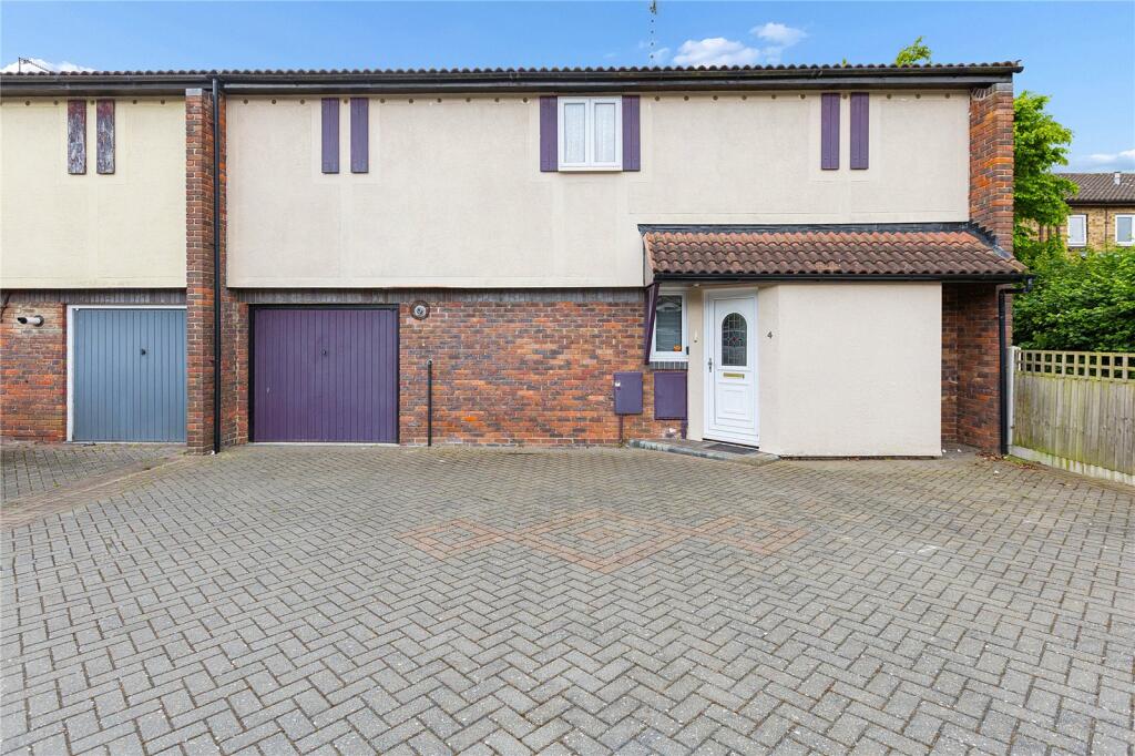Main image of property: Cashmere Way, Basildon, Essex, SS16