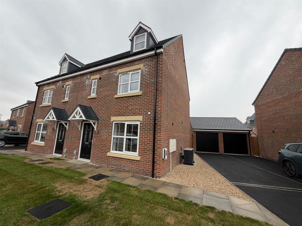 Main image of property: Jubilee Gardens, Wakefield, WF1