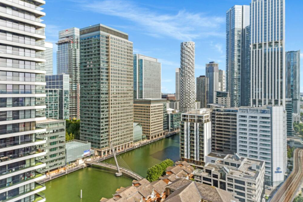 Main image of property: Aspen, 50 Marsh Wall, Canary Wharf 