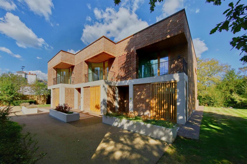 Main image of property: Sydenham Hill