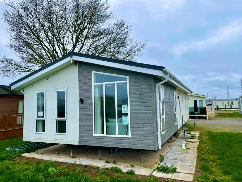 Main image of property: Kingswood Lodge, Manor House Holiday Park, Church Laneham, Nottinghamshire