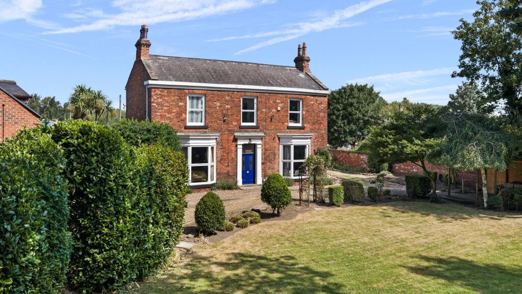 Main image of property: Smirthwaite House, Mickletown Road, Methley, Leeds