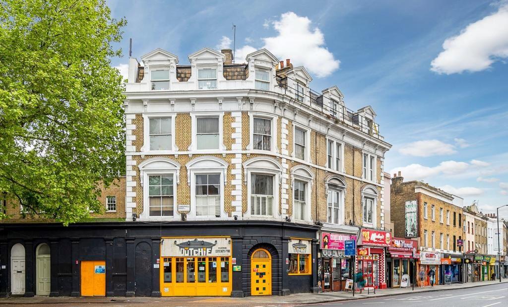 Main image of property: Flat 6, 56-58 Camberwell Church Street, London, SE5 8QZ