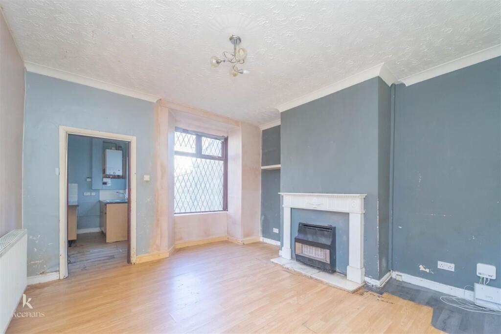 House in Burnley, Lancashire - View 3