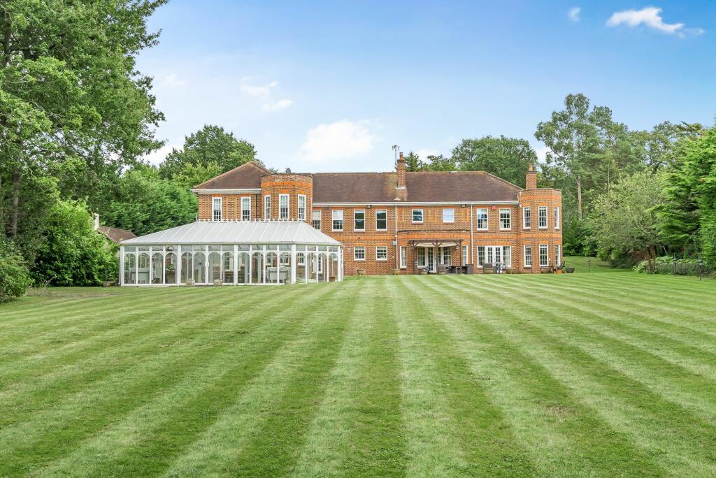 Main image of property: Pachesham Park, Leatherhead, KT22