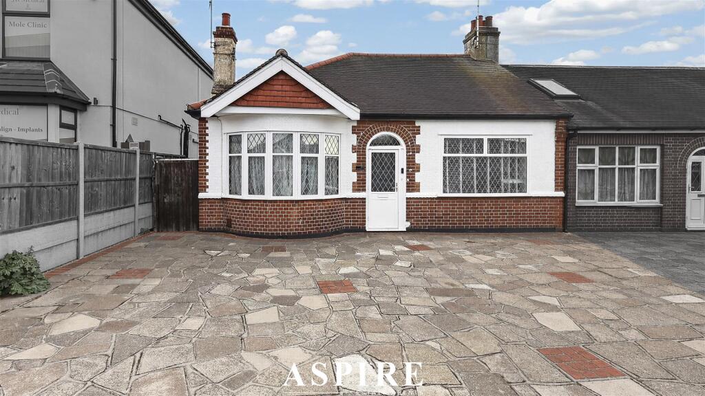 House in Southend-on-Sea - View 2