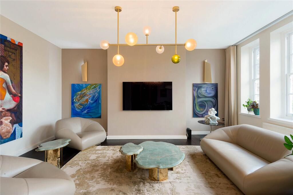 Main image of property: Warwick Gardens, London, W14
