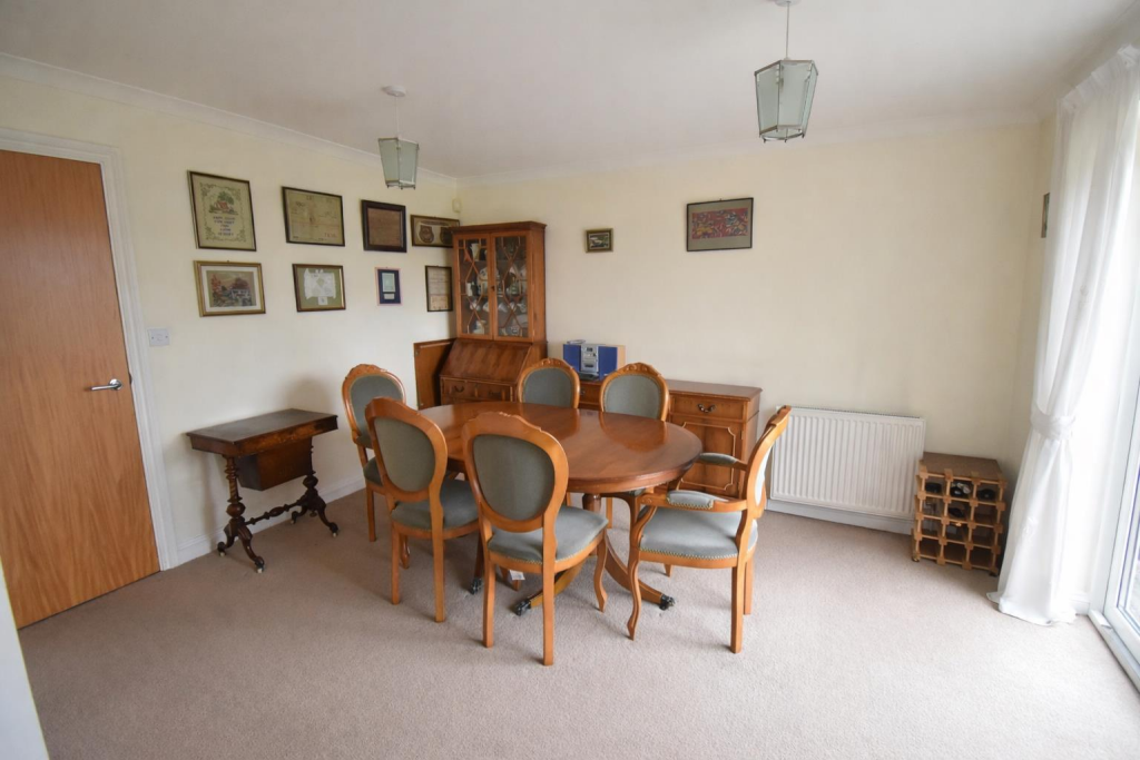 House in Bristol, Lodway, Pill and Easton-in-Gordano - More