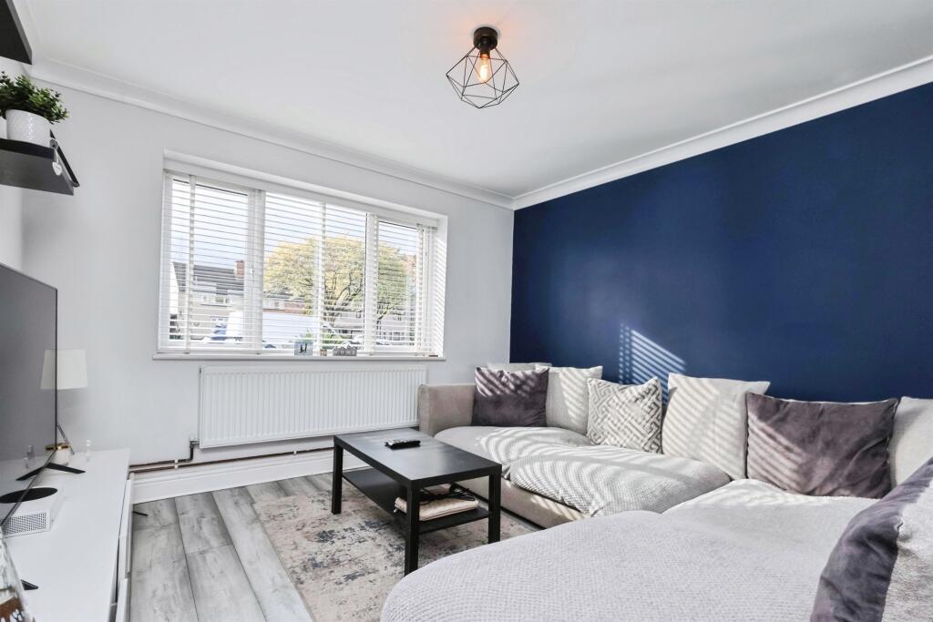 Brownfield Road, BIRMINGHAM photo 3