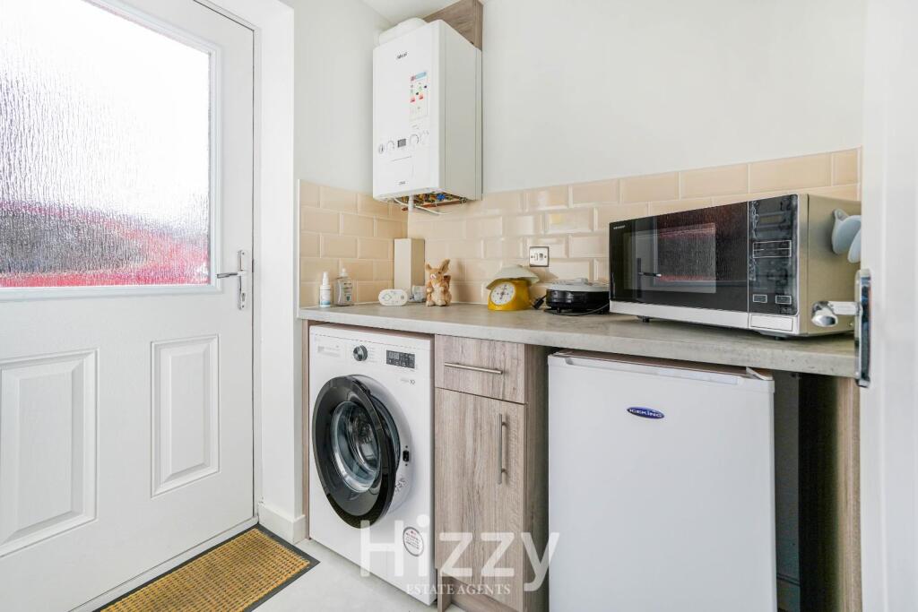 House in Ipswich - View 5
