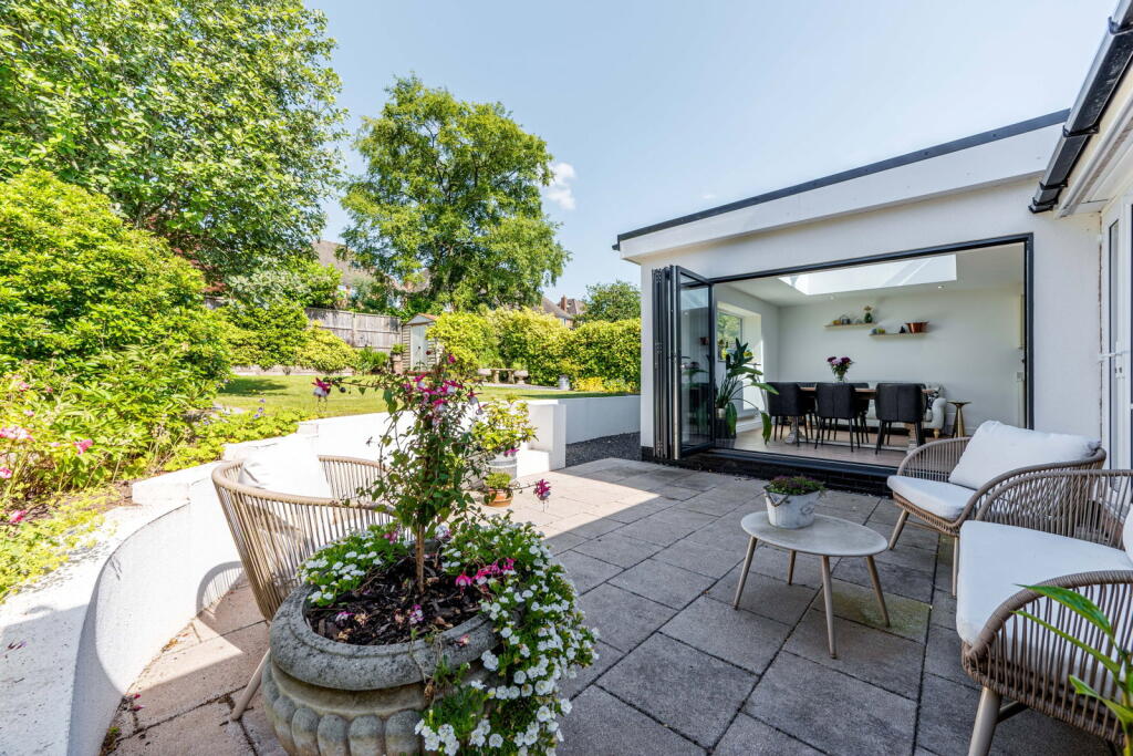 House in Birmingham, Sutton Coldfield - View 3