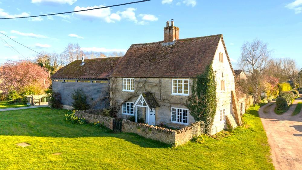 Main image of property: The Green, Stadhampton, Oxford, Oxfordshire OX44