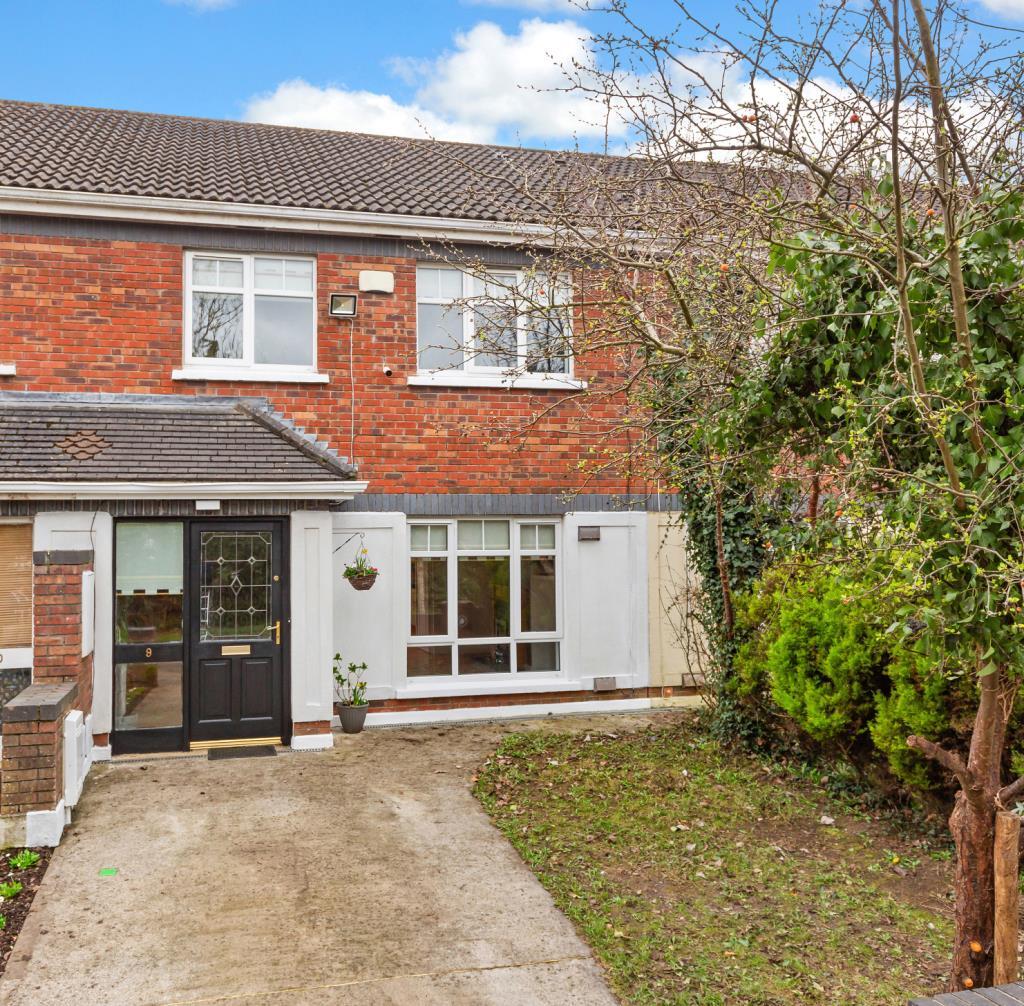 Main image of property: 9 Allendale Grove, Clonsilla, Dublin 15, D15 E9H0