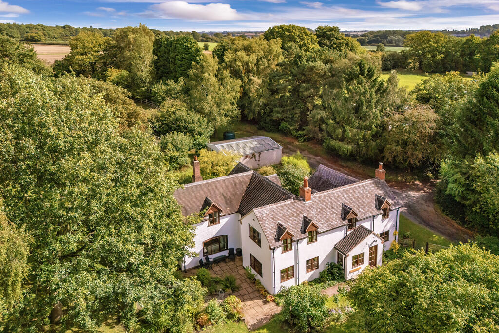 Main image of property: The Common, Edgmond