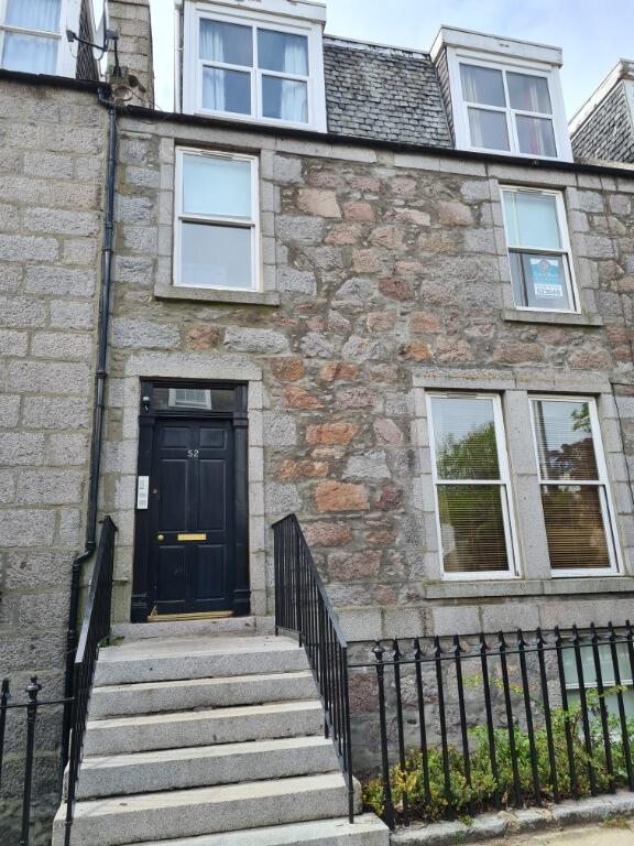 Main image of property: 52 Dee Street, Flat 4, Aberdeen, AB11 6DS