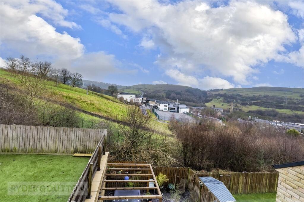 Park View, Holmfield, Halifax, West Yorkshire, HX2 photo 3
