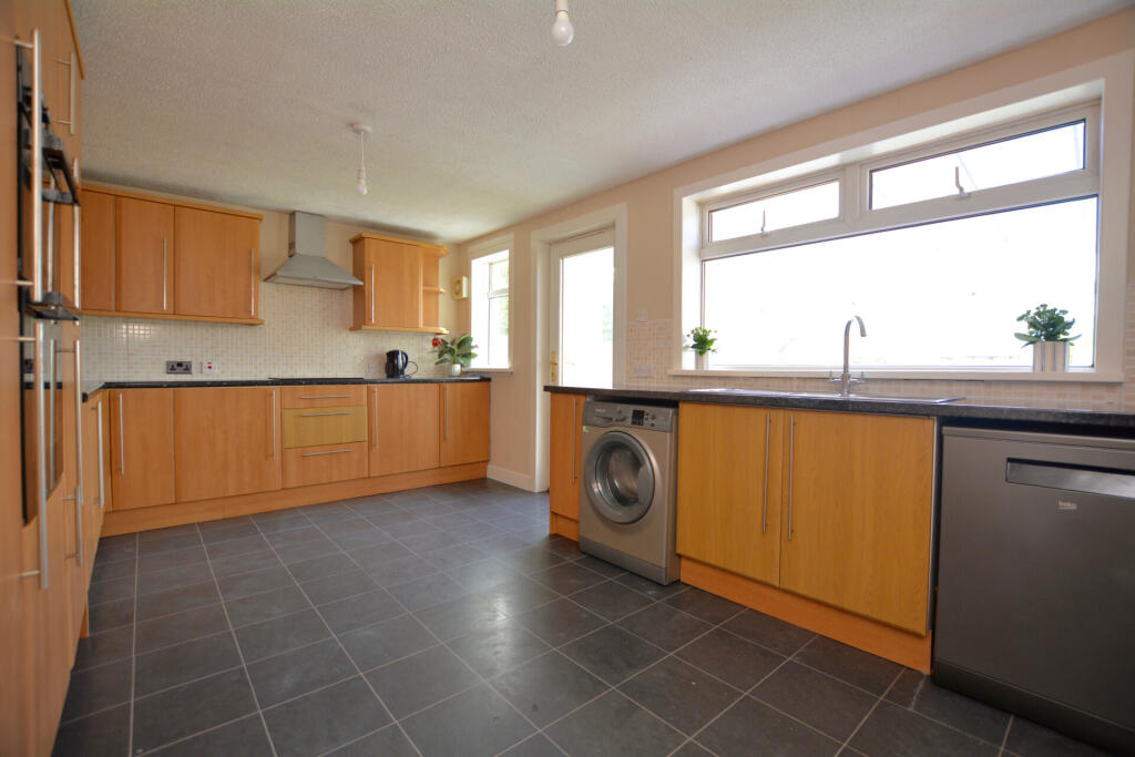 House in Prestwick, New Prestwick - More