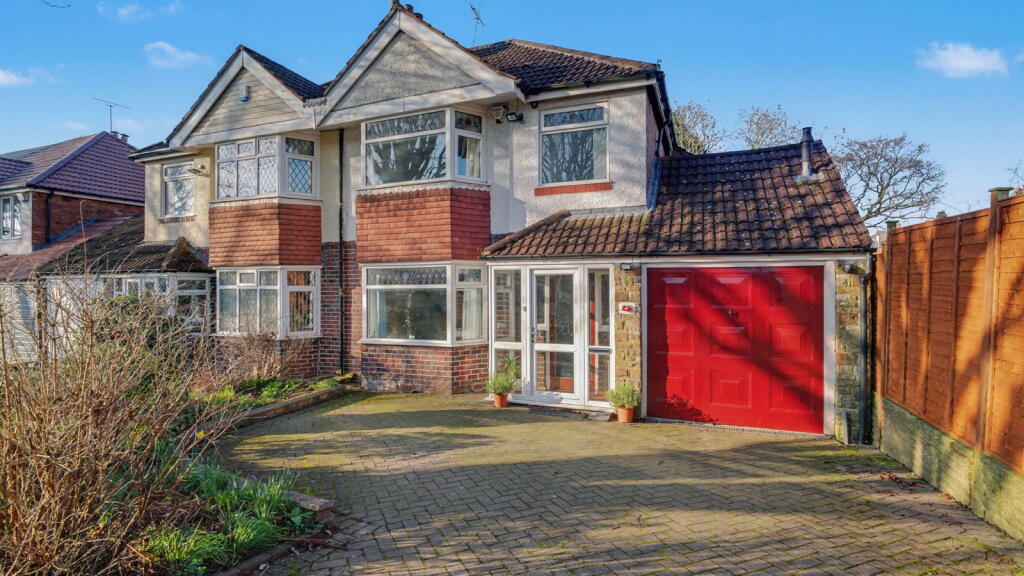 Main image of property: Primrose Croft, Hall Green, Birmingham, B28 0JP