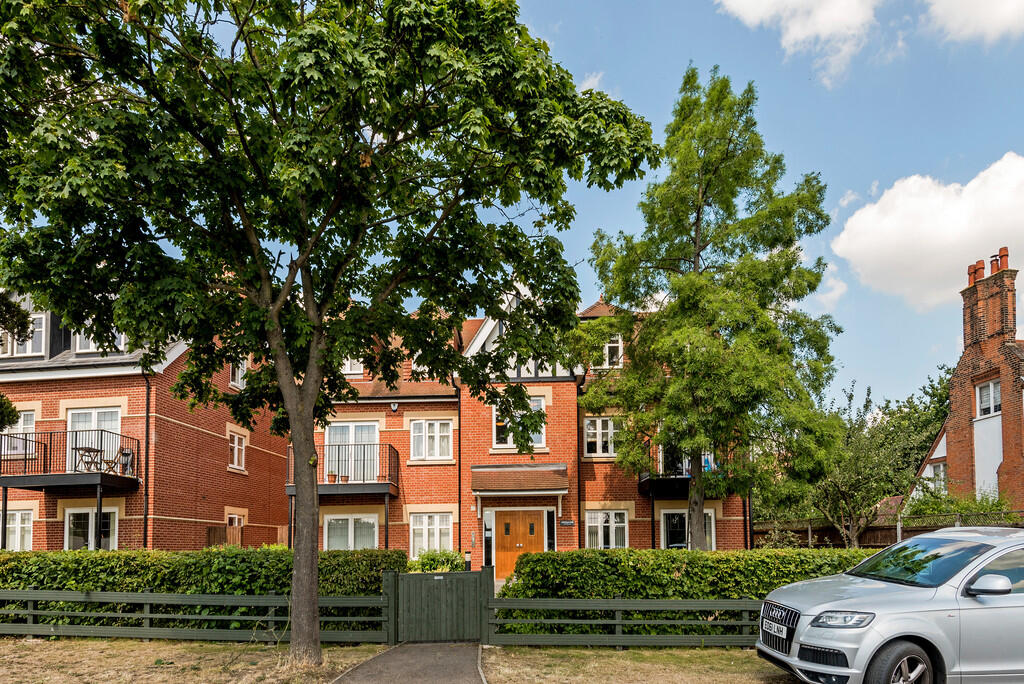 Main image of property: Greenacre Apartments, High Cedars