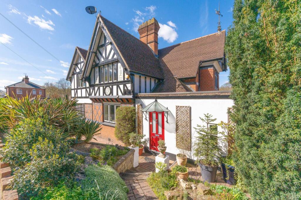 Main image of property: Old Malden Lane, Worcester Park, KT4