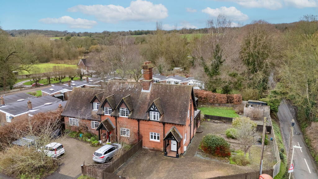 Main image of property: Southington, Overton, Basingstoke, RG25 3DD