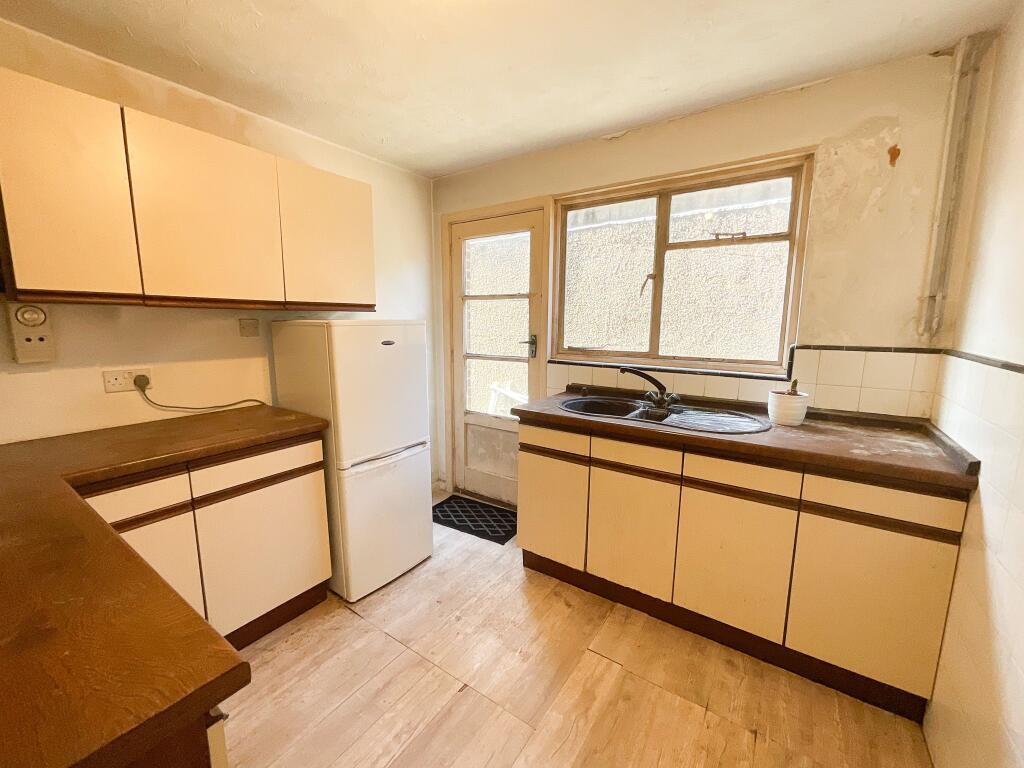House in Southend-on-Sea - View 4
